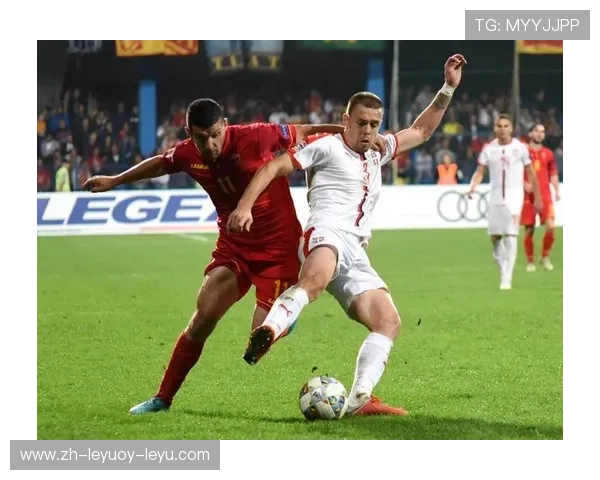 足球比赛中的快速反击与防守反压